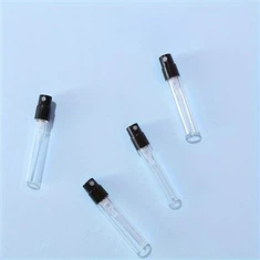 בקבוקי בושם בגודל לדוגמה